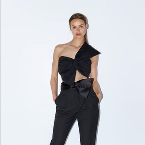 Zara NWT Knotted Crop Top